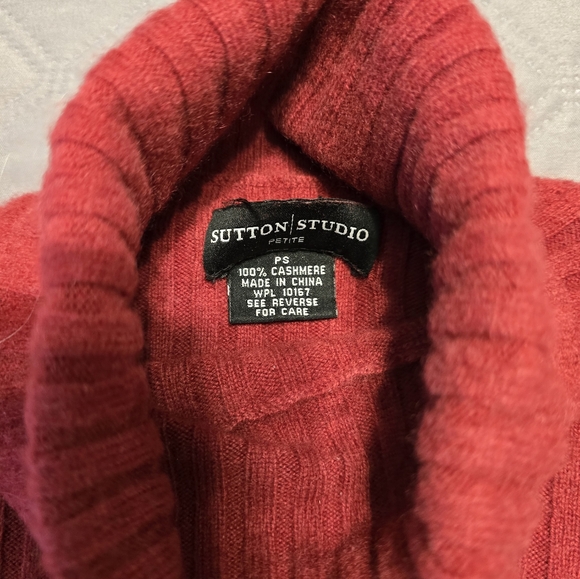 Sutton Studio petite cashmere turtleneck sweater - Picture 4 of 5